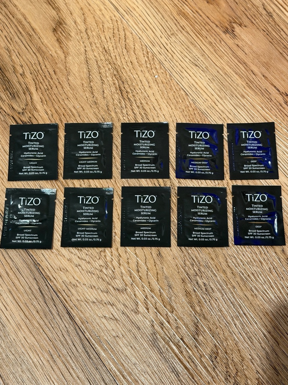 TiZO Tinted Moisturizing Serum Single-Use Sachets